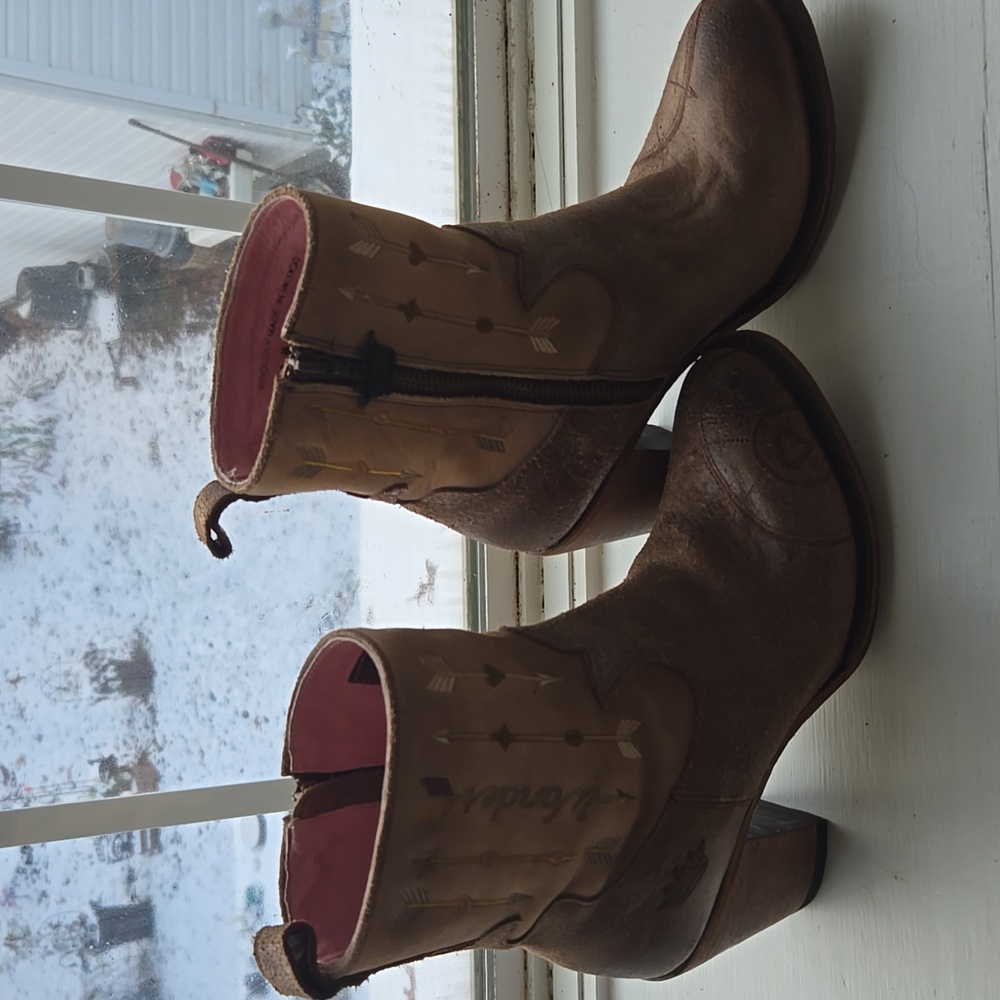Junk Gypsy Boots Size 10 - Picture 4 of 8